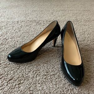 Cole Haan black patent leather heels pumps sz 6B